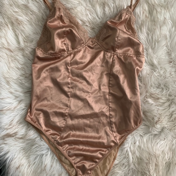 Forever 21 Tops - Satin body suit
